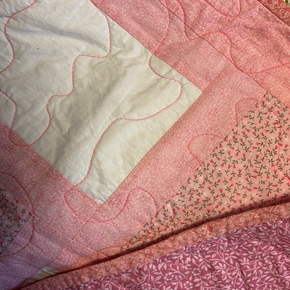 BABY QUILT - Picture 4 of 4